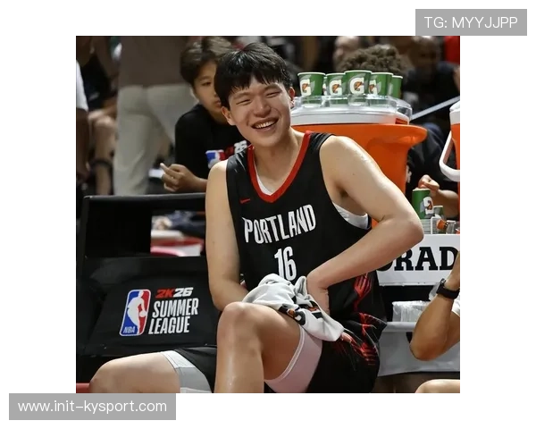 开拓者将罗威和格兰特摆上货架，杨瀚森迎发展联盟生涯最强一战